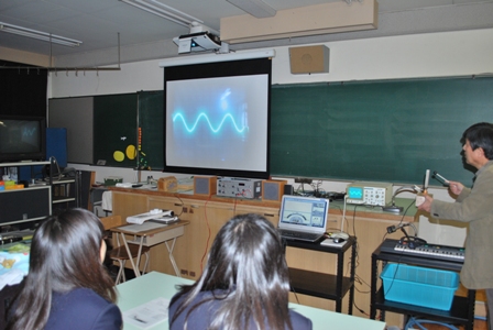 12.02.09音の実験１.JPG