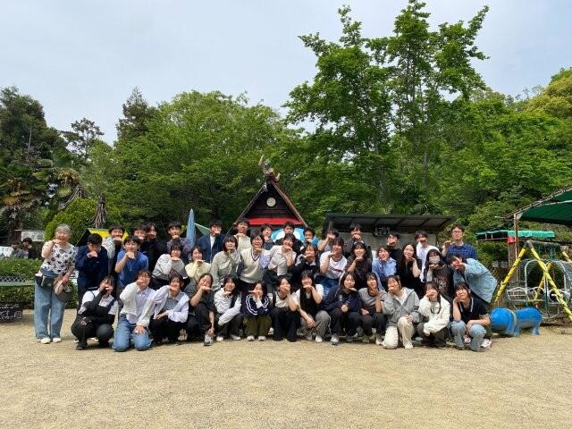 02.jpg