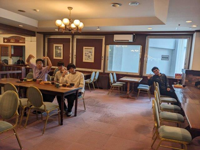 PXL_20251016_220657674.jpg