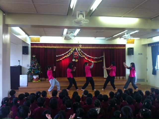 ダンス幼稚園２写真.JPG