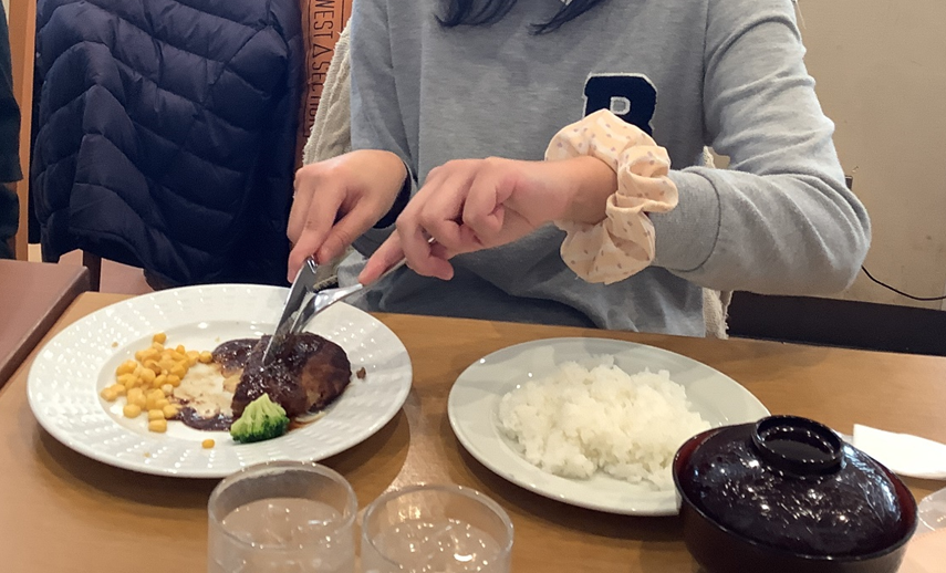 食事①.png