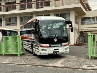 修学旅行バス.jpg