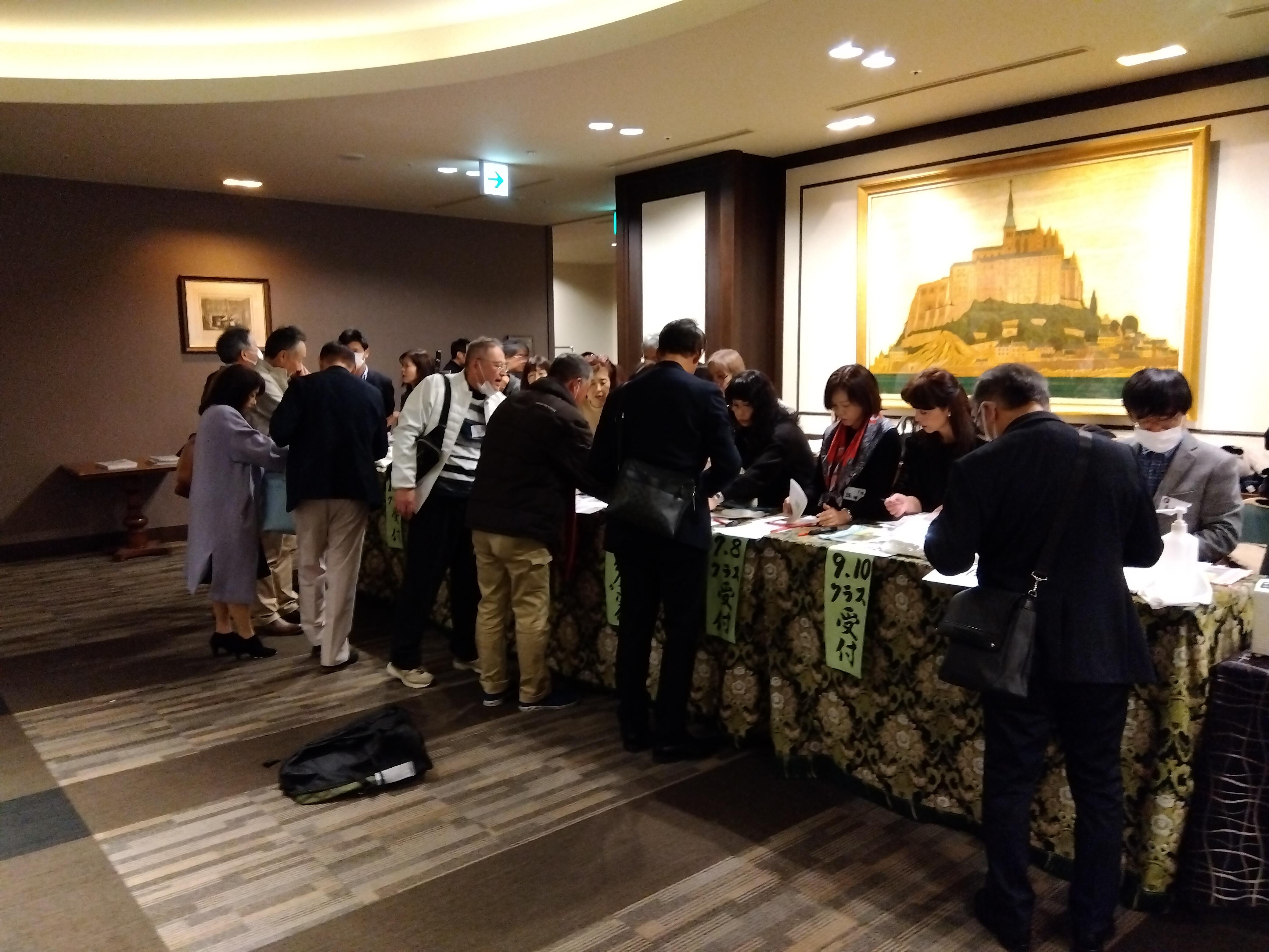 八尾東６期生同窓会 (2).jpg