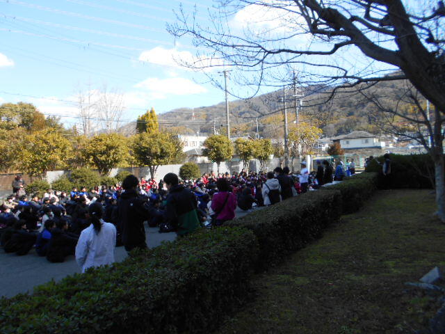 耐寒登山出発 (11).JPG