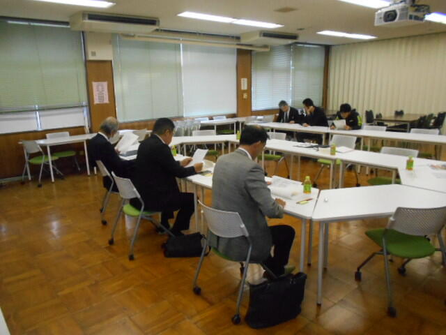 学校運営協議会 (8).JPG
