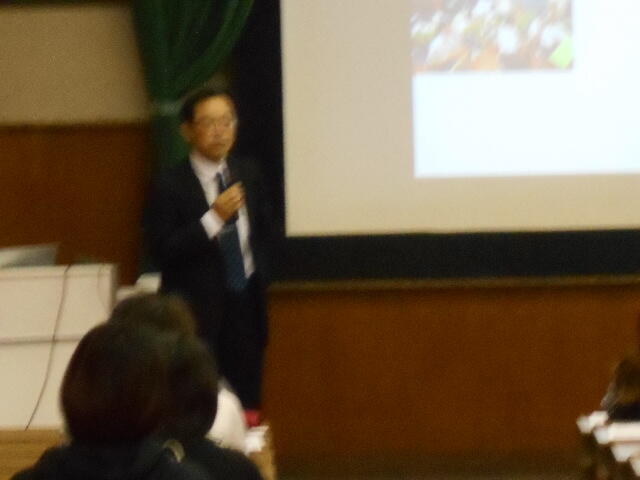 ２年進路講演会 (3).JPG