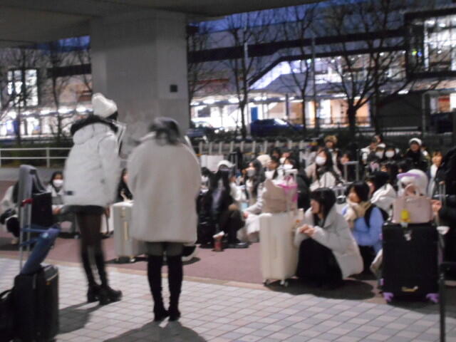 修学旅行出発女子 (9).JPG