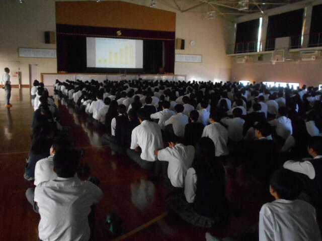 薬物乱用防止教室 (7).JPG