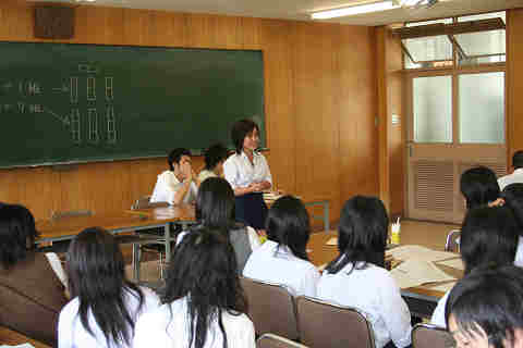 大阪府立羽曳野高等学校 大阪府立羽曳野高等学校