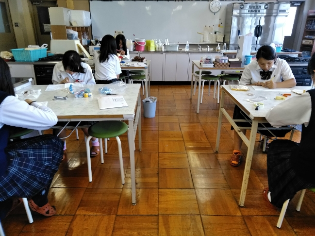 北摂つばさ高校 家庭科部