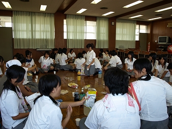 2007関西吹奏楽コンクール帰校後音楽室