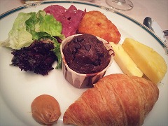 ホテルの朝食