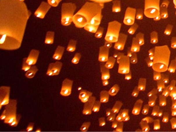 yỸy[W