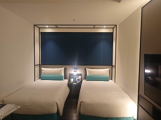 ベッド