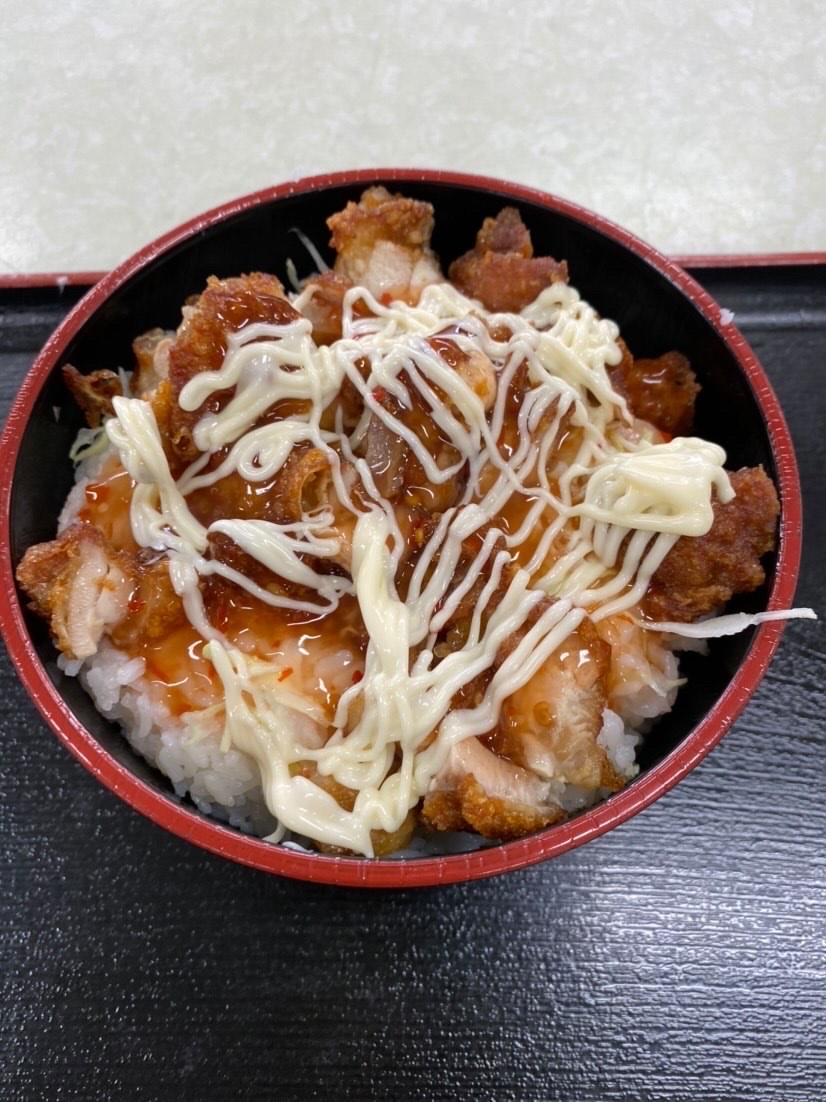 ピリ辛丼