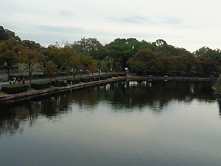 内濠の様子(東)