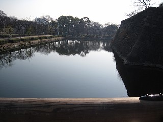 内濠の様子(東)