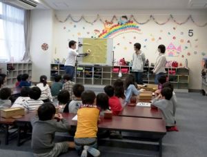 真田山小学校で囲碁教室
