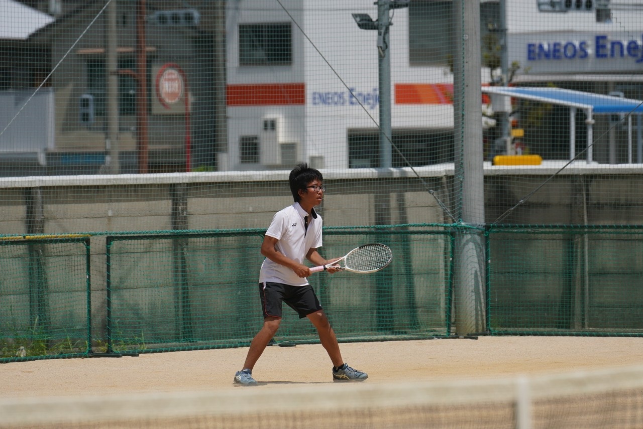 硬式テニス 写真