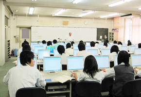 LAN教室イメージ