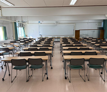 プレゼンテーションルーム