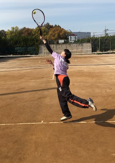 女子硬式テニス部 女子硬式テニス部