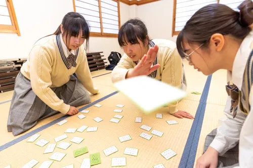 競技カルタ部