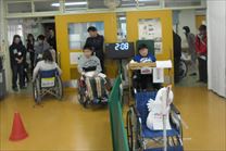 TONEYAMA Driving School の様子